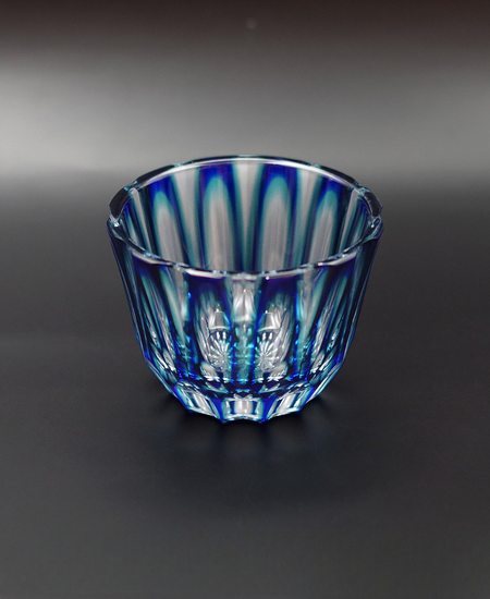 Sake cup Lotus Flower Two-Tone Cover