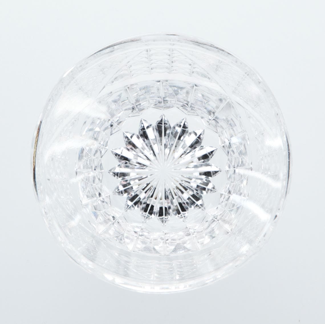 Konjakuhanshuki (Sake Cup Set) Coming of Age Celebration